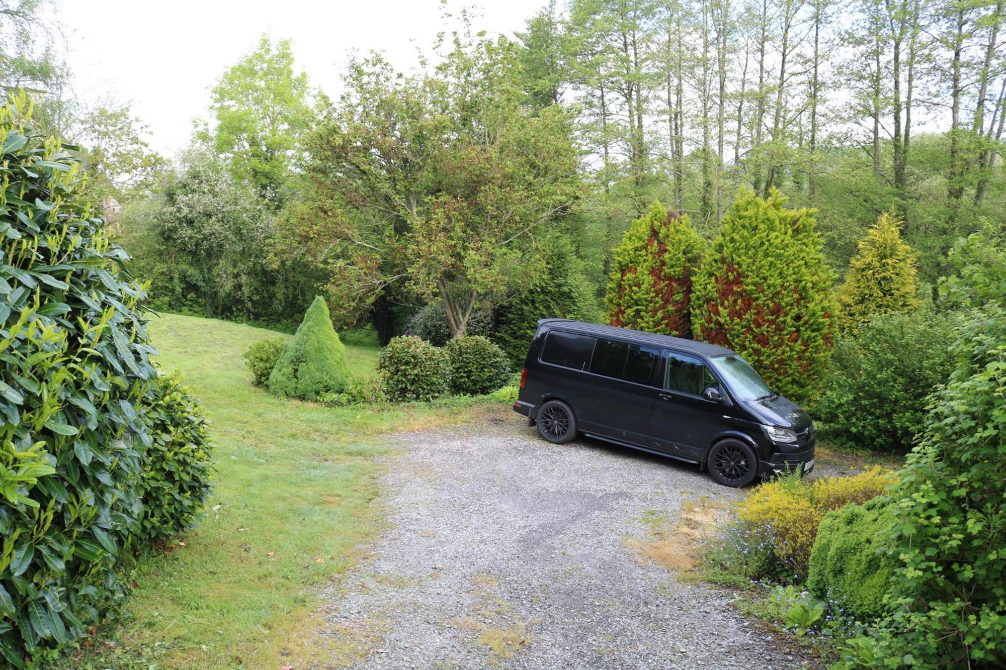 Treffrin Fontaine Blanche River View, Large Patio & Garden In Central Brittany With Starlink Wifi מראה חיצוני תמונה